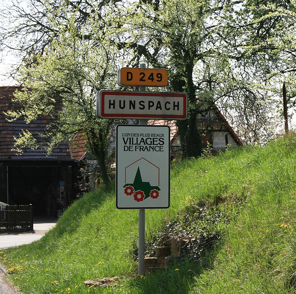 Hunspach_ortsschild_389 Hunspach_ortsschild_389